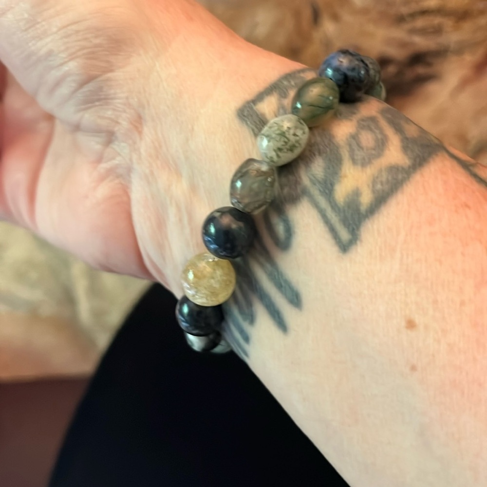 Handmade Crystal Healing Bracelet Golden Rutile & Dumortierite & Moss Agate - Picture 5 of 6